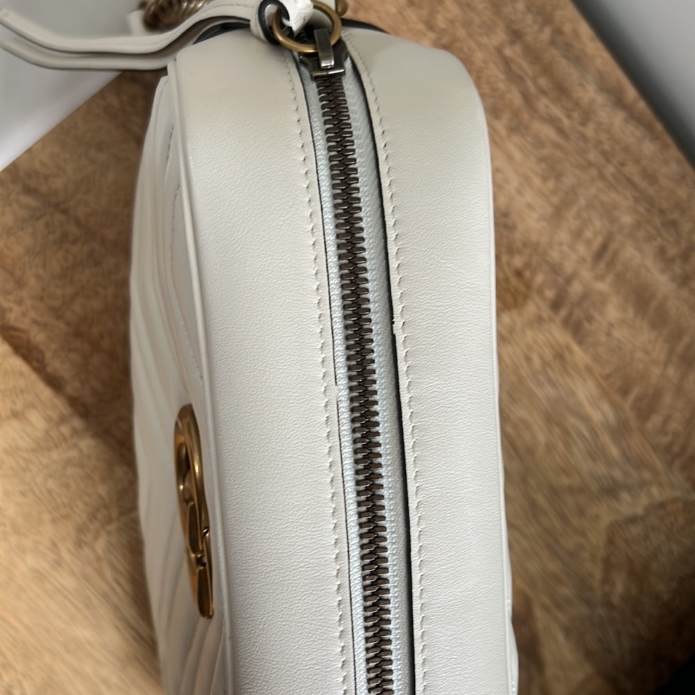 Gucci GG Marmont Small Shoulder Bag - Ivory - Picture 6 of 16